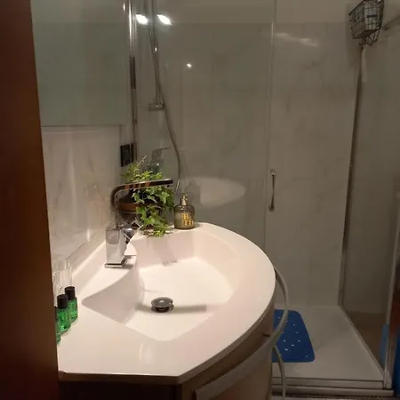  Apartment *